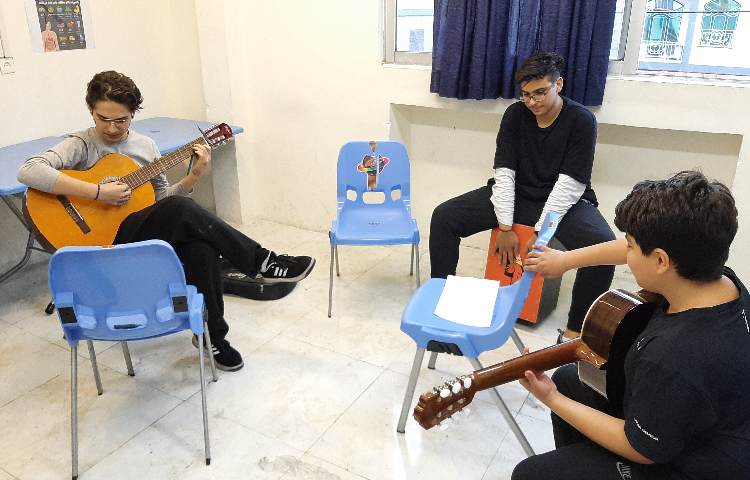 هنرستان کاردانش شهید باهنر تهران منطقه 18